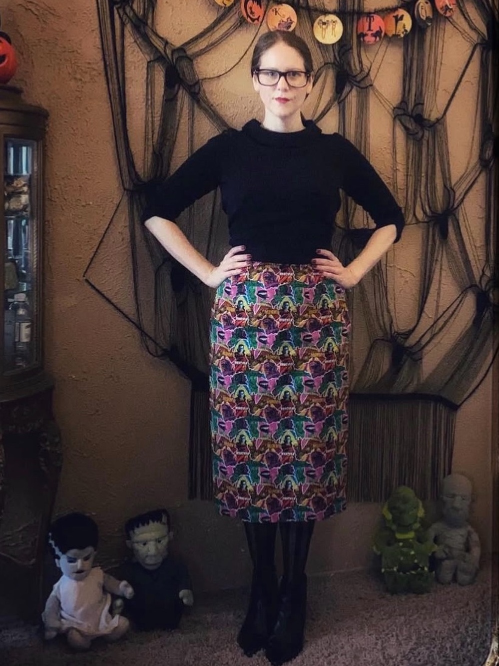 Handmade Universal Monsters Novelty Print Cotton  Pin Up Pencil Skirt
